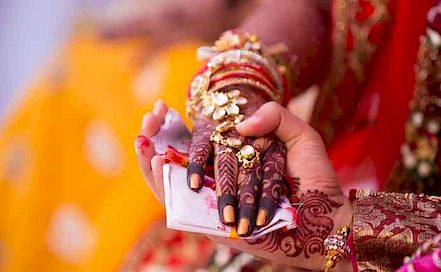 Smruti Arts - Best Wedding & Candid Photographer in  Mumbai | BookEventZ